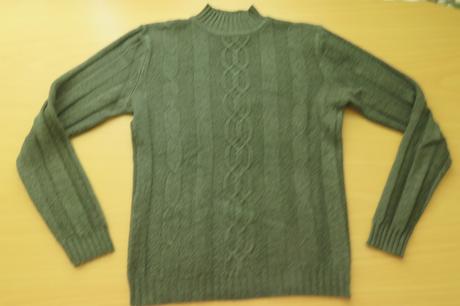 Pletené svetříky, 42