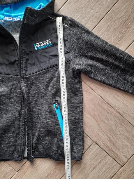 Chlapecká mikina s kapucí zn. sezon, vel. 134/140, 140