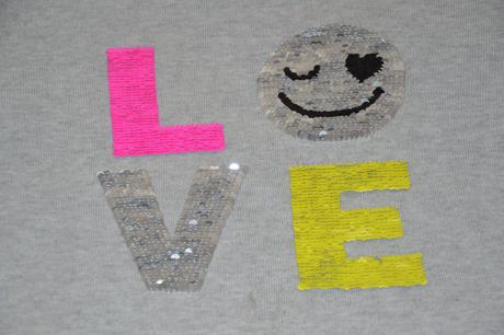 146 152 šedý bavlněný svetřík s měnícím obrázkem, h&m,146