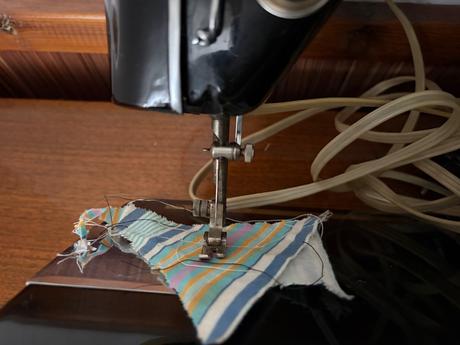 Minerva stary sici stroj - retro,