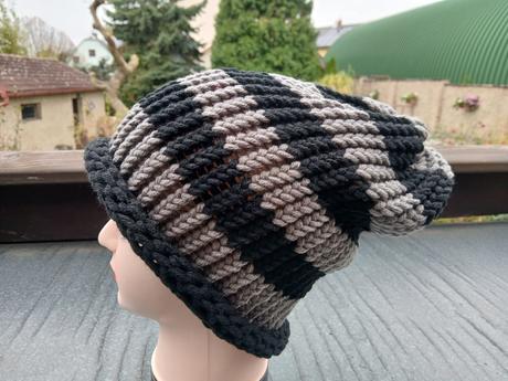 Pletené spadlé čepice (různé barvy), 36 - xxxl