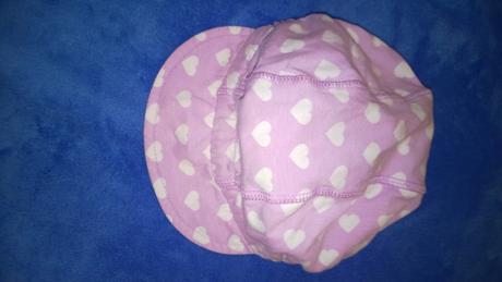 5 x klobouk / čepice / šátek, cca 1-4 roky,50kč/ks, 86