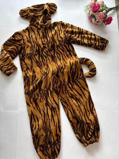 An5/ kostým tygr - v.cca 3/4 roky,