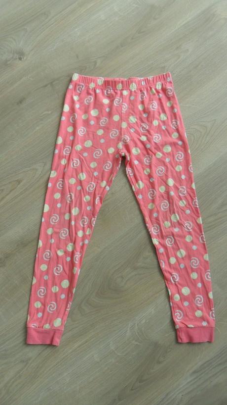 493 - kalhoty od pyžama, george,140