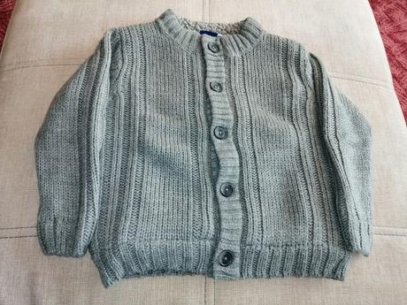 Teplý svetr, lupilu,98