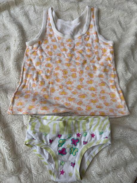 98/104 tilko a kalhotky, 98