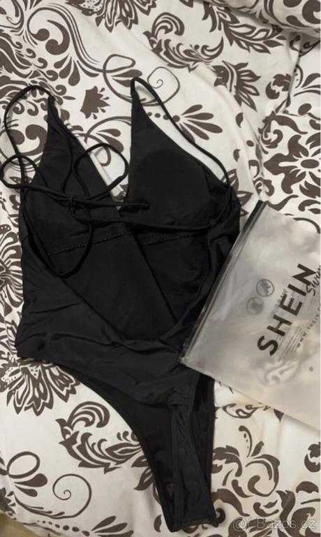 Dámské jednodílné plavky vel. m, m