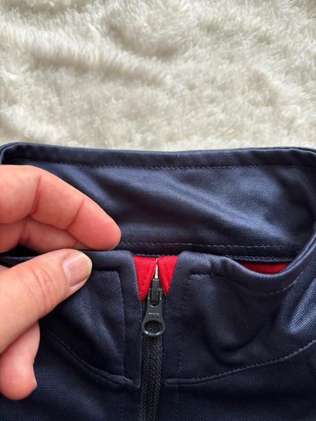 K5/ mikina modrá sportovní - v.10/11 let, 146