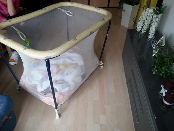 Jak očistit dětskou ohrádku?