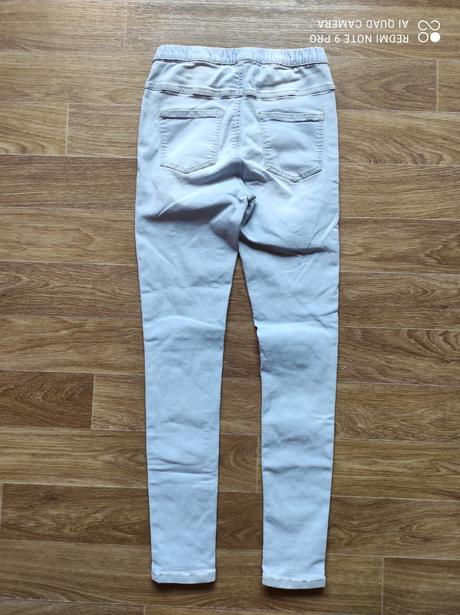 Džíny, reserved,164