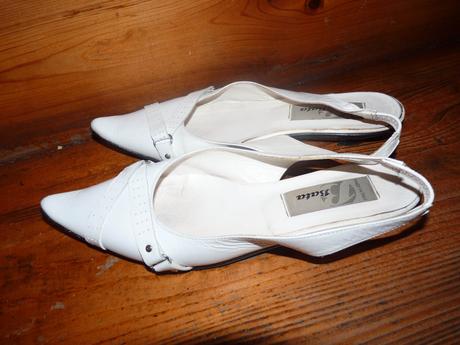 Bile kozene boty spicate bez podpadku bata 36, baťa,36