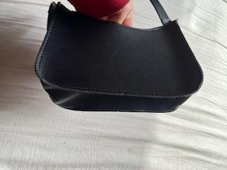 Malá černá kabelka holčičí, h&m