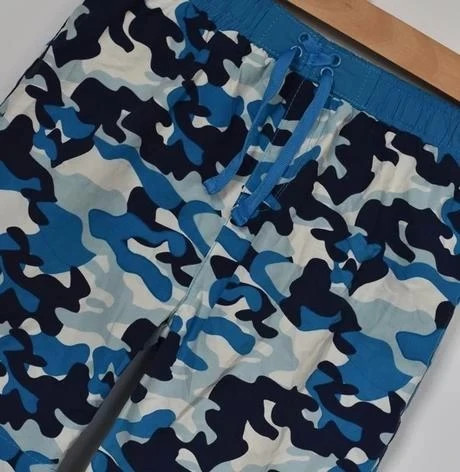 Koupací kraťasy vel. 3 - 4 roky, 104