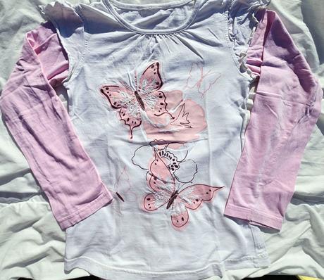 M145	dívčí triko dl. rukáv motýlci vel. 140, 140