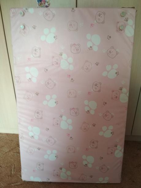 Přebalovací deska na komodu, 