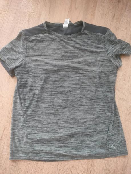 Sportovní tričko, decathlon,164