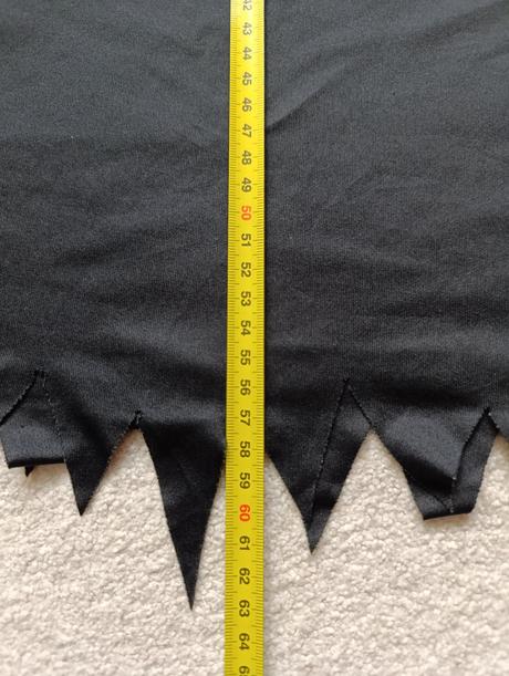 Dětský kostým vel. ca 10 až 13 let, 