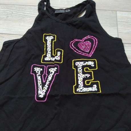 Dívčí noční košile, 36