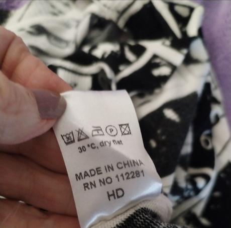 Svetr s originálním potiskem vel.m-l, m