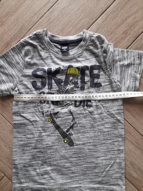 Chlapecké triko zn. yfk, vel. 128, 128