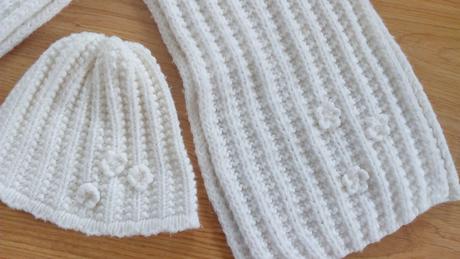 Čepice a šála od vel.110-146, 110