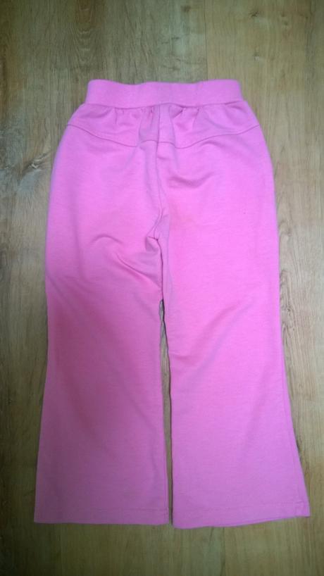 4 x tepláky, vel 104, 104