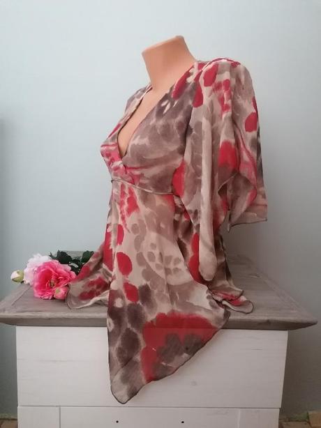 Letní halenka, principles,s