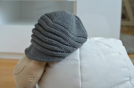 Pletená čepice / hučka s kšiltem, m