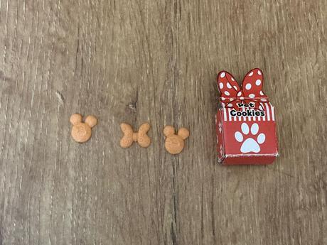 Sada s bábikou, psíkom a s doplnkami, 