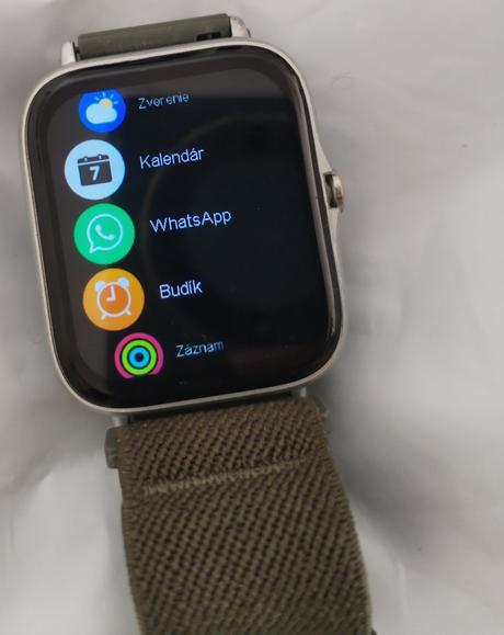 Chytré hodinky minimálně použité, 