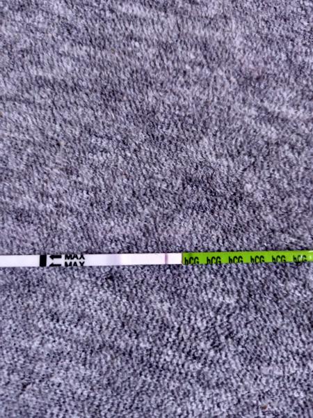 Je to duch nebo ryska na těhotenském testu?