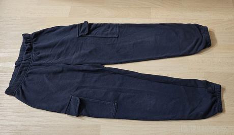 Tepláky kapsáče tm. modré hm, h&m,146