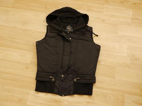 Vyteplena vesta s bavlnenou kapucou tcm 36/38, tcm,36