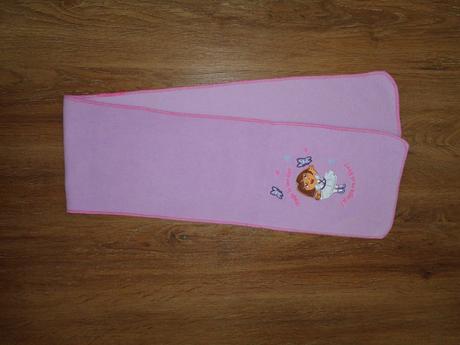 Šála s dorou, george