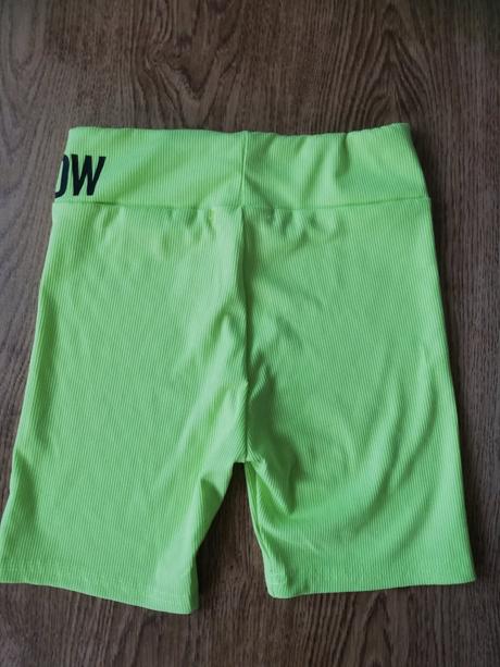 Šortky sportovní, vel. 10 let., 140