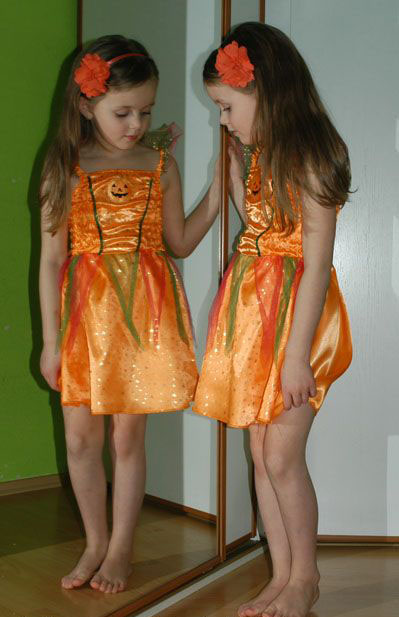 Karnevalové šaty na halloween dýňová víla,