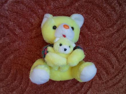 Žlutý plyšový medvěd, 