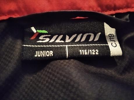 Silvini junior bunda na kolo, 122