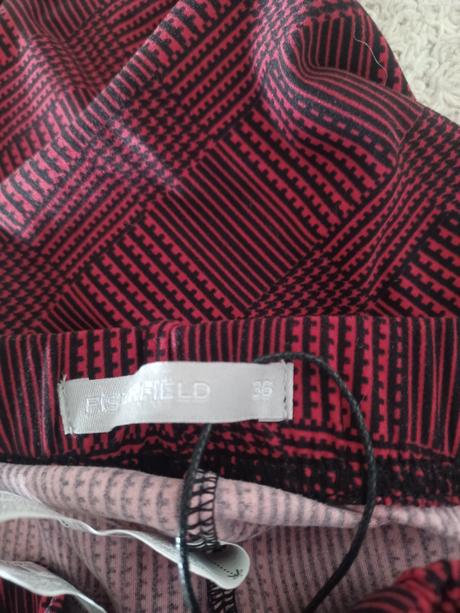 Kárované legíny, gate,164