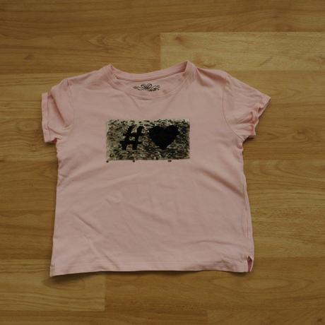 Ruzove tricko s menivymi paietkami, pepperts,134