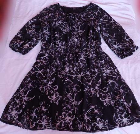 Dámské černé květované šaty 3/4 rukáv esmara, esmara,52