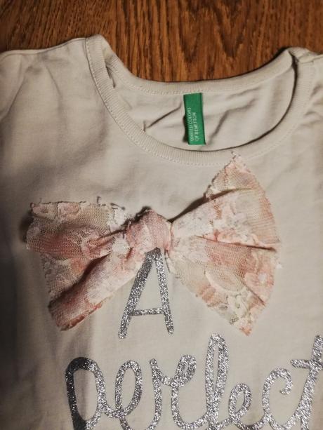 Triko dívčí mašlí vel.110, benetton,110