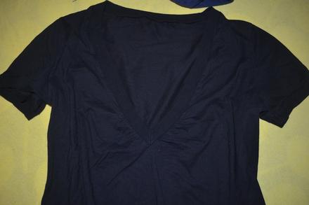 Dámské tričko v.l/xl,velký výstřih do v, l