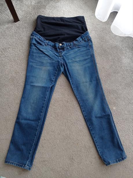 Těhotenské rifle, 42