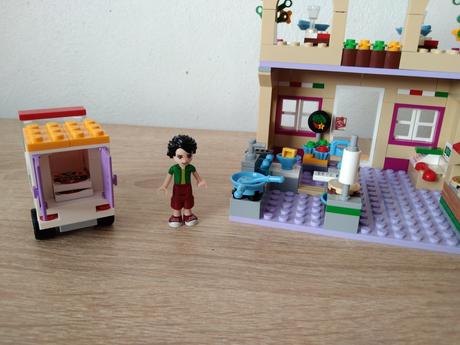 Lego friends 41311 pizzerie v městečku heartlake,