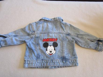 Velmi pěkná sv. modrá riflová dívčí bundička, v.74, h&m,74