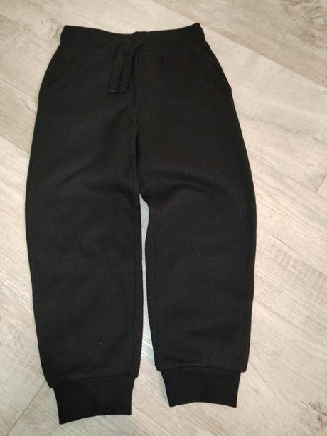 Tepláky, primark,110