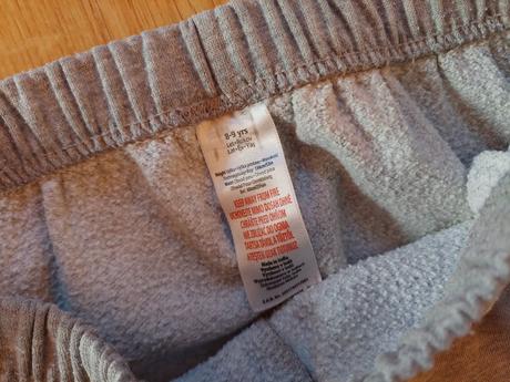 Tepláky šedé v. 134, 134