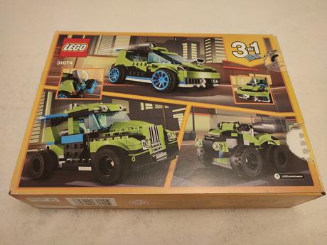 Lego creator závodní auto,