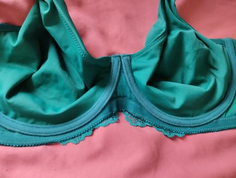 Podprsenka s kosticemi, bonprix,90d